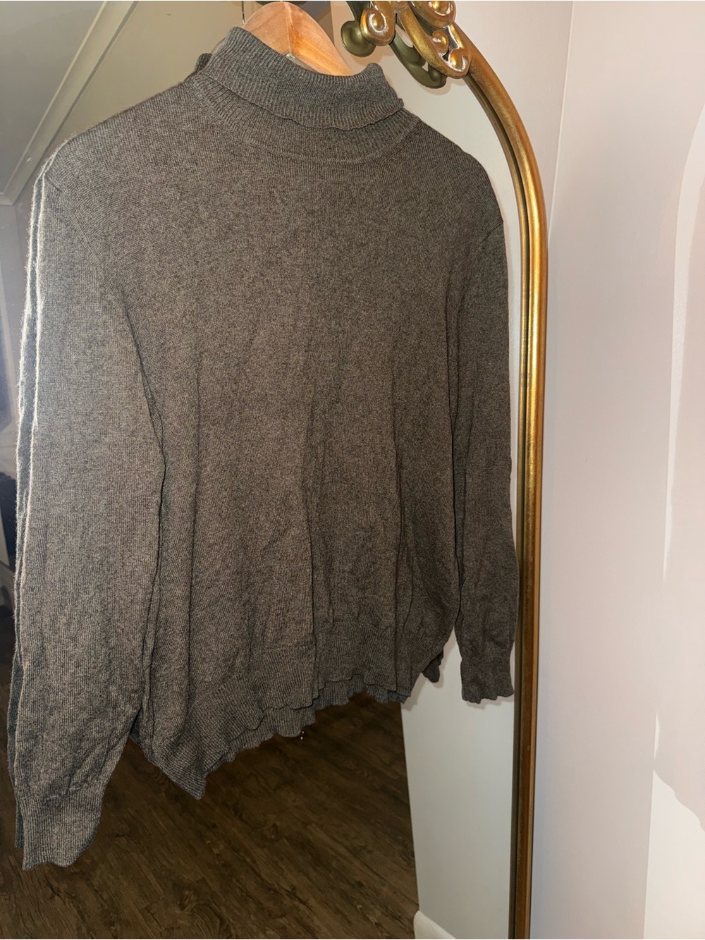 Dark Olive 100% Cashmere Country Shop Turtleneck